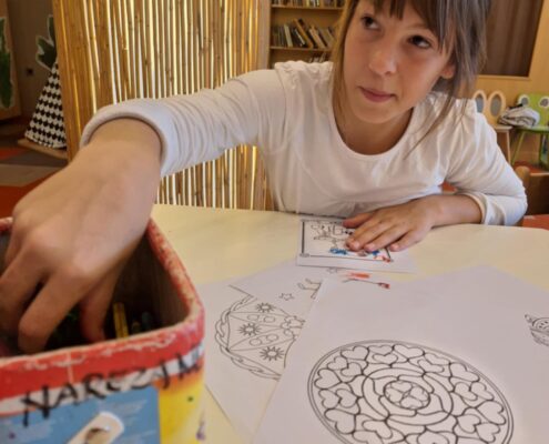 Messenger_creation_21682402-BE9E-4FA9-BCCC-DA189852AFD0